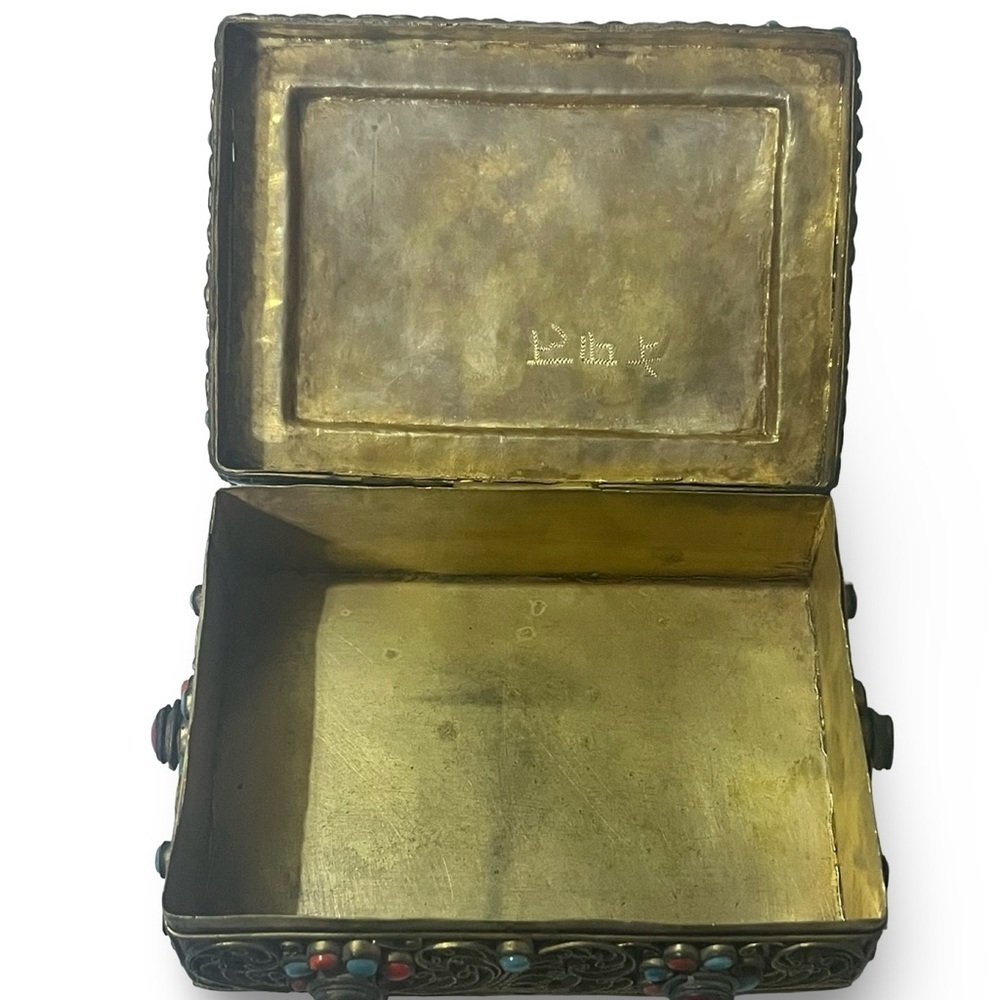 Vintage Tibetan Brass Turquoise Coral Inlay Hinged Prayer Box - Picture 5 of 6